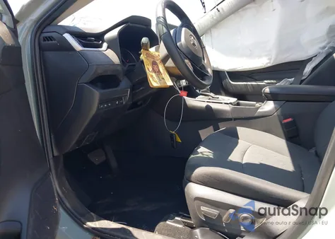 2022 Toyota Rav4 Xle z USA, uszkodzony, nr VIN 2T3W1RFV7NW220687